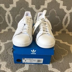 NWT ADIDAS Stan Smith Sneakers